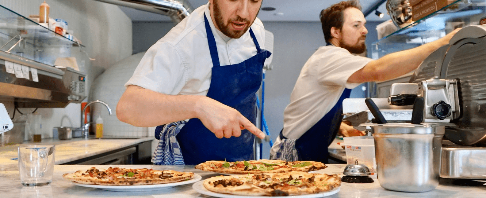 Header updatepagina De Pizzabakkers