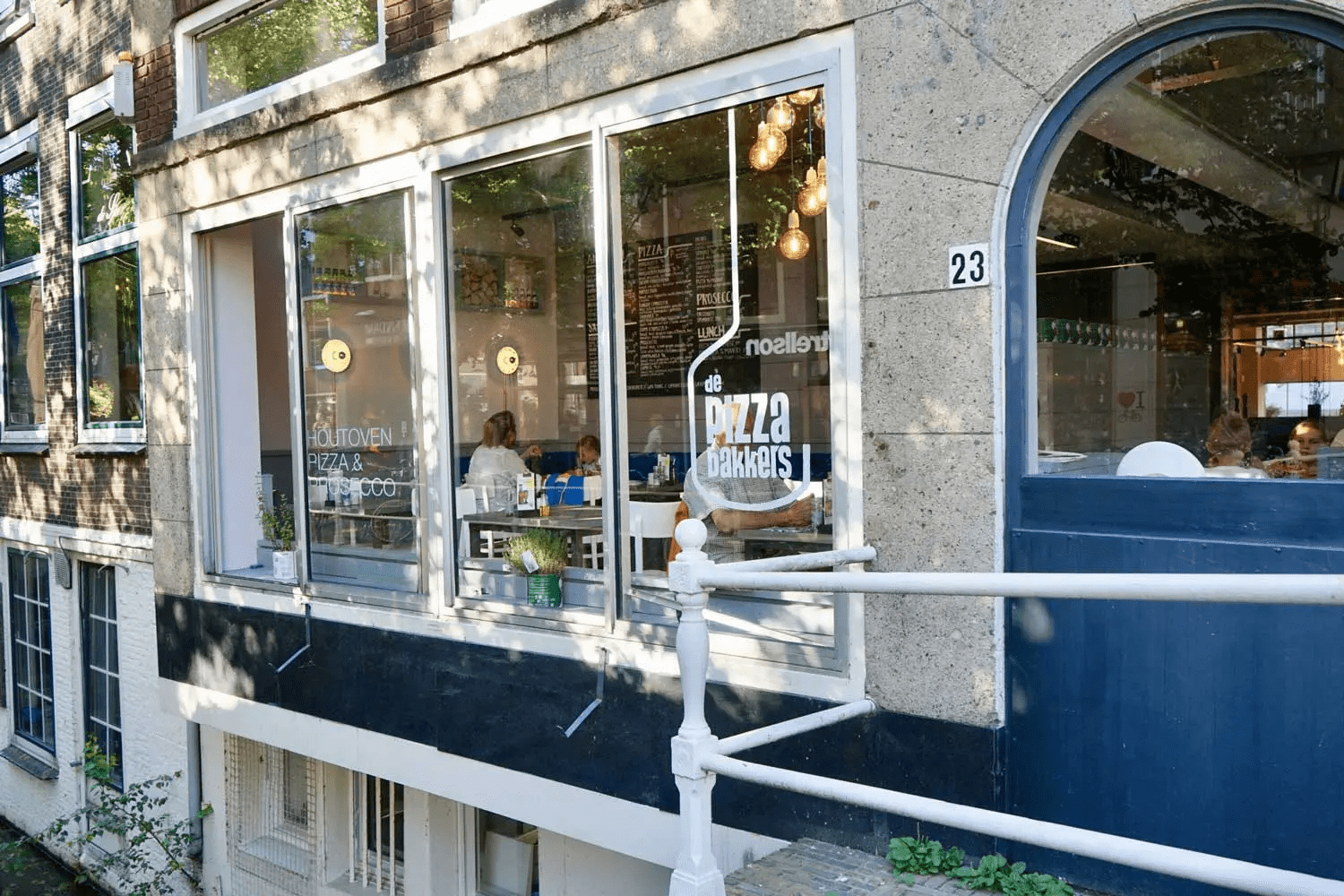 DLFT-buiten-achter-scaled-1