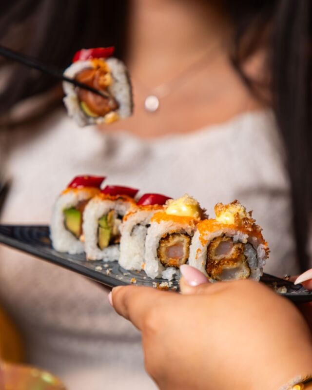 Nomi – Hallo Franchise